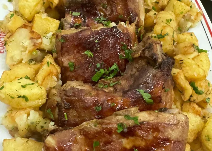 ゲストハウス Timona Confort 3*