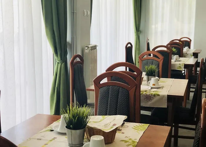 ゲストハウス Timona Confort 3*