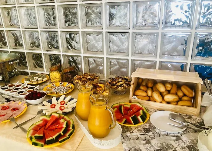 ゲストハウス Timona Confort 3*