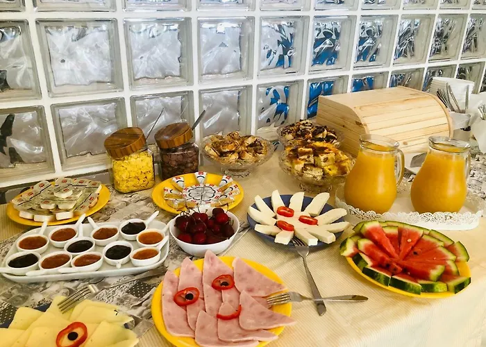 ゲストハウス Timona Confort 3*