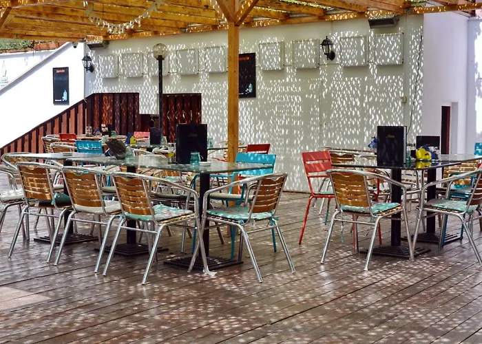 Timona Confort ゲストハウス 3*